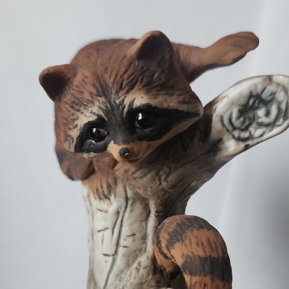 Charming Raccoon Figurine in Brown and Gray - Picture 3 of 7